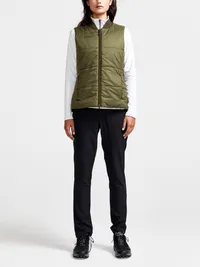 1912059-664000_Core Light Padded Vest W_Closeup5.jpg